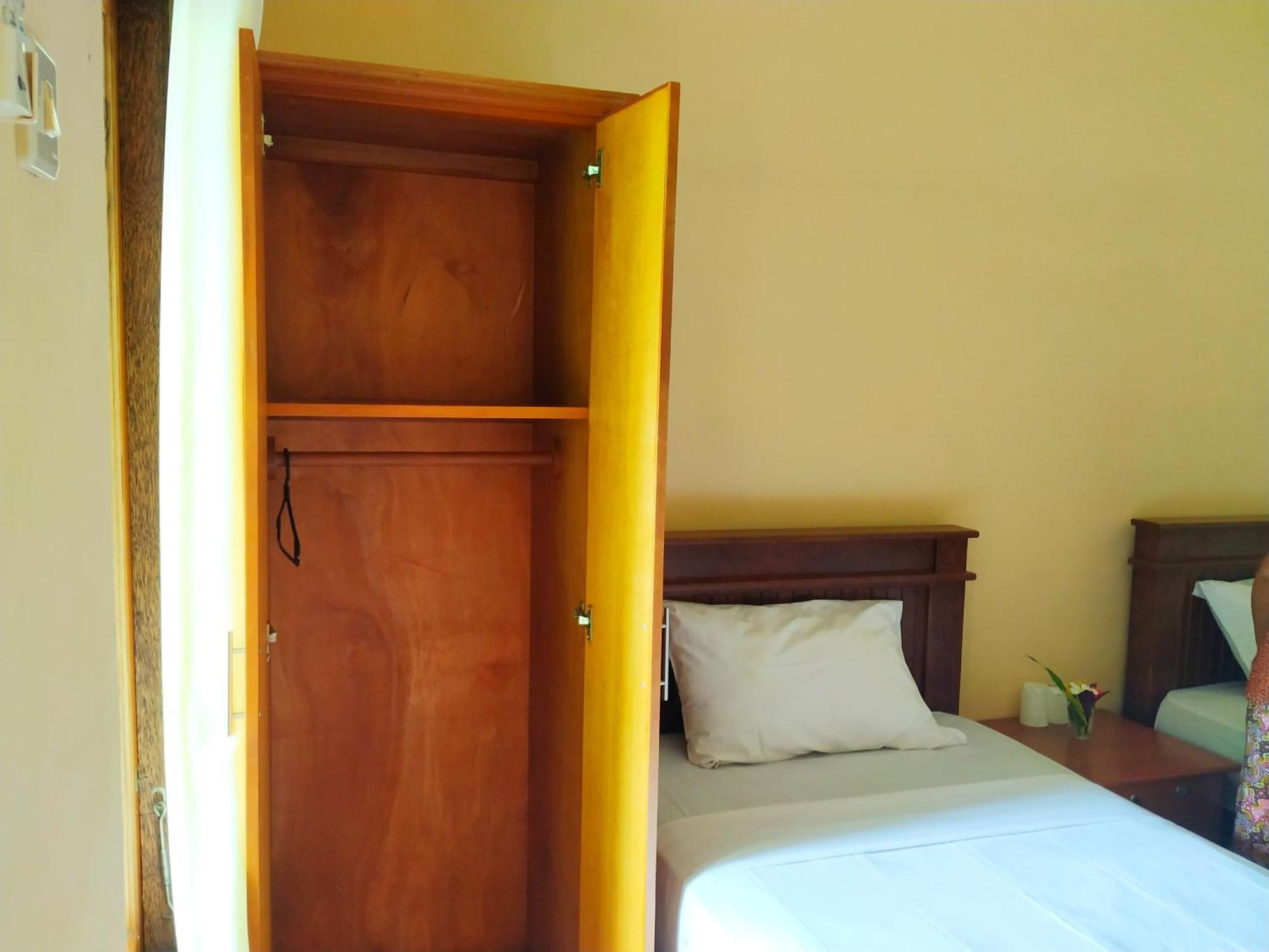 Asih Homestay Pemuteran Esterno foto