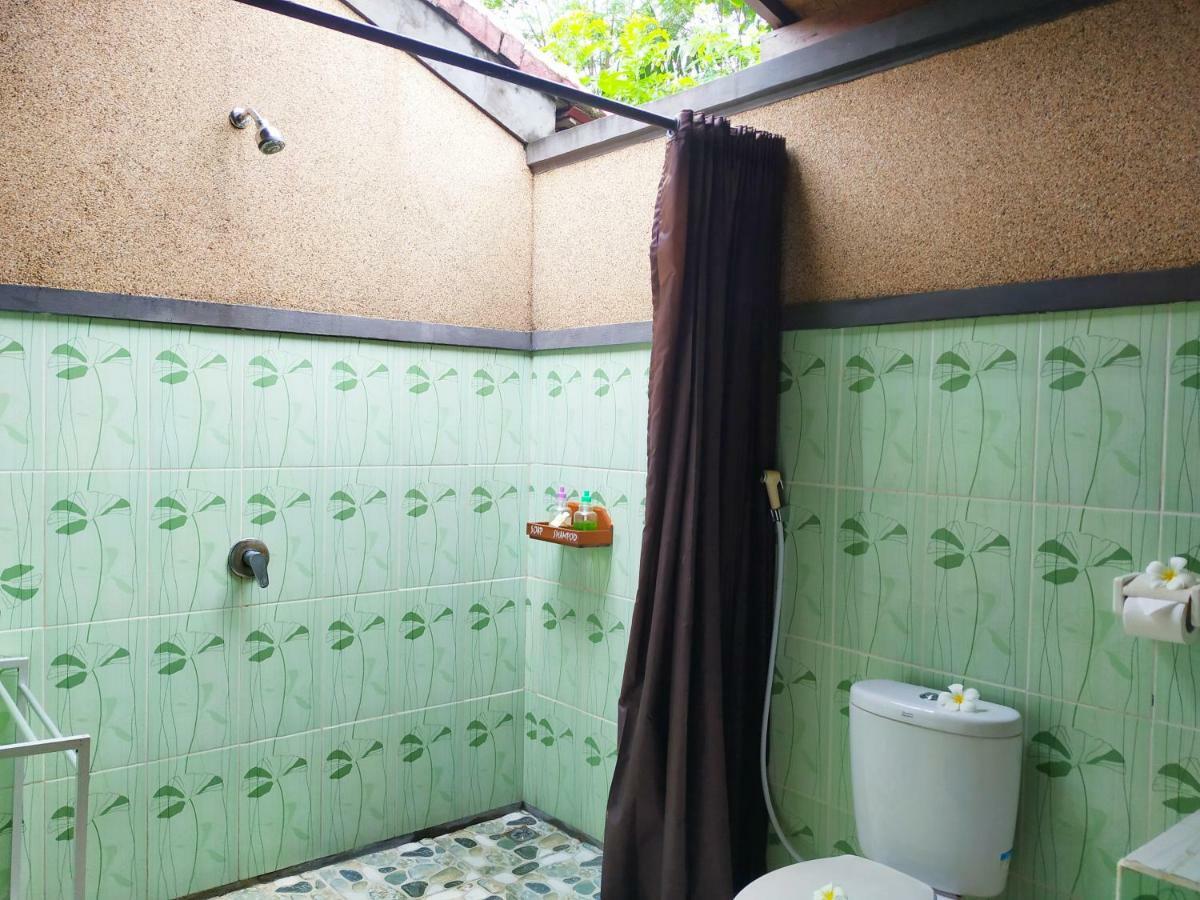 Asih Homestay Pemuteran Esterno foto